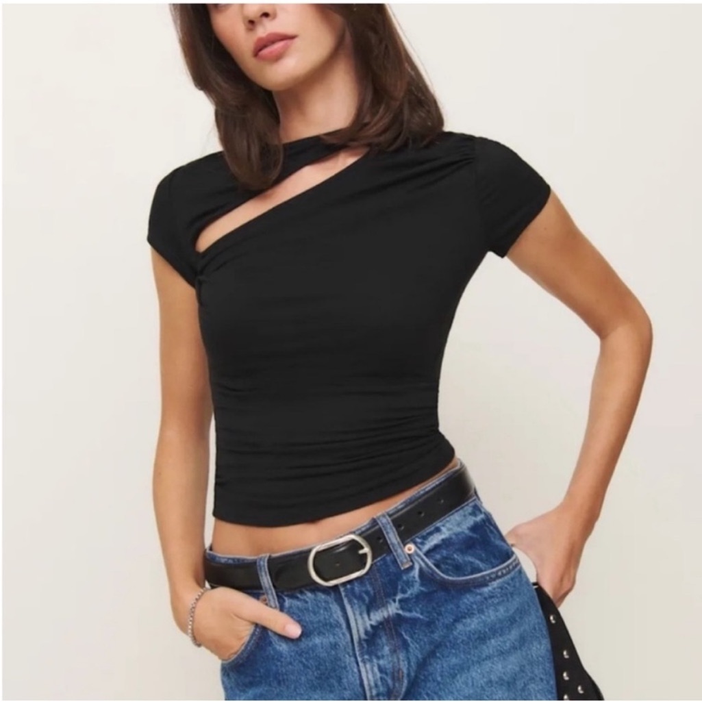 Reformation Else Knit Top In Black